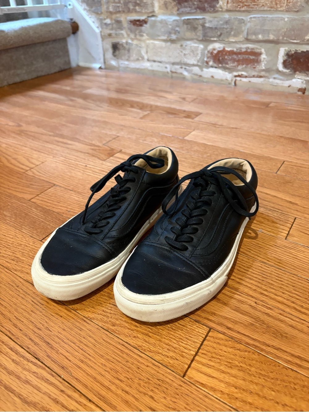 Vans Black Low-Top Athletic Sneakers with White Sole